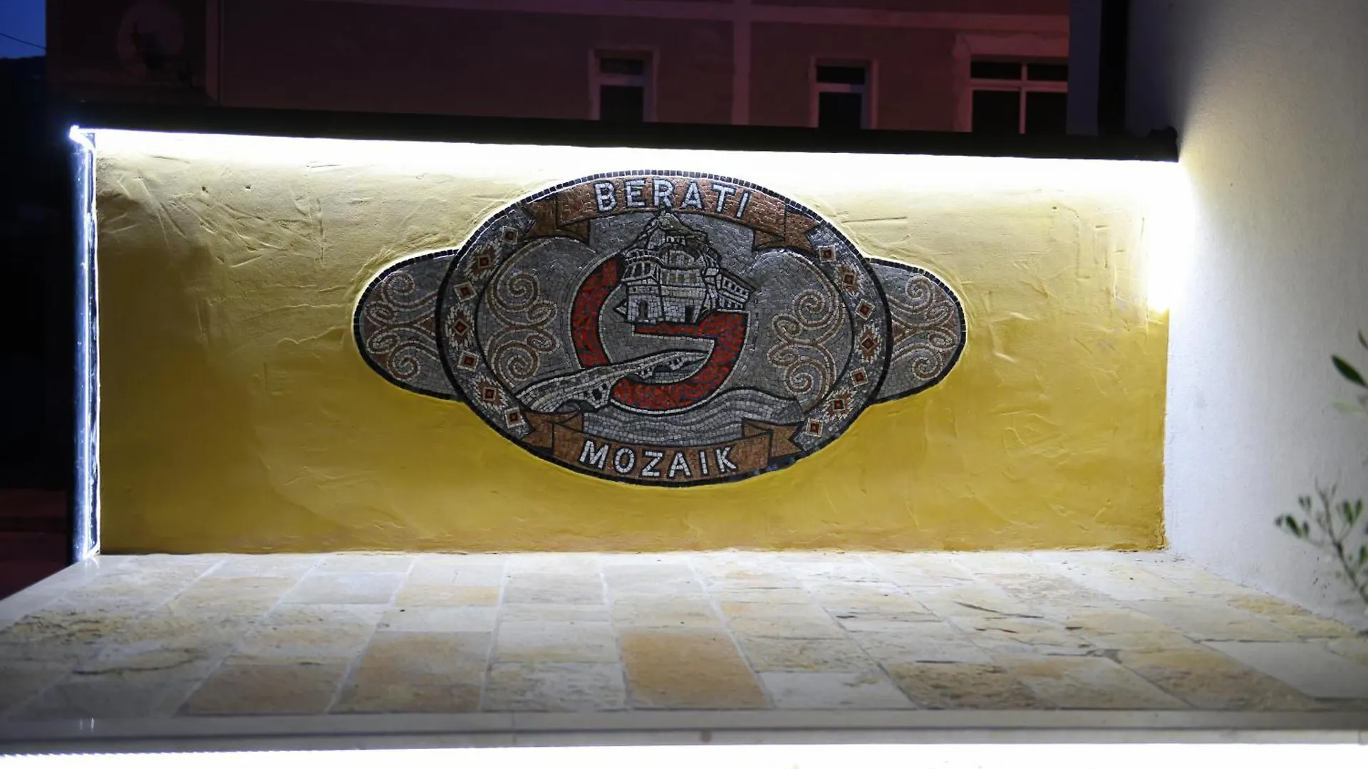 Berati Mozaik Hotel 3*, Berat Albania